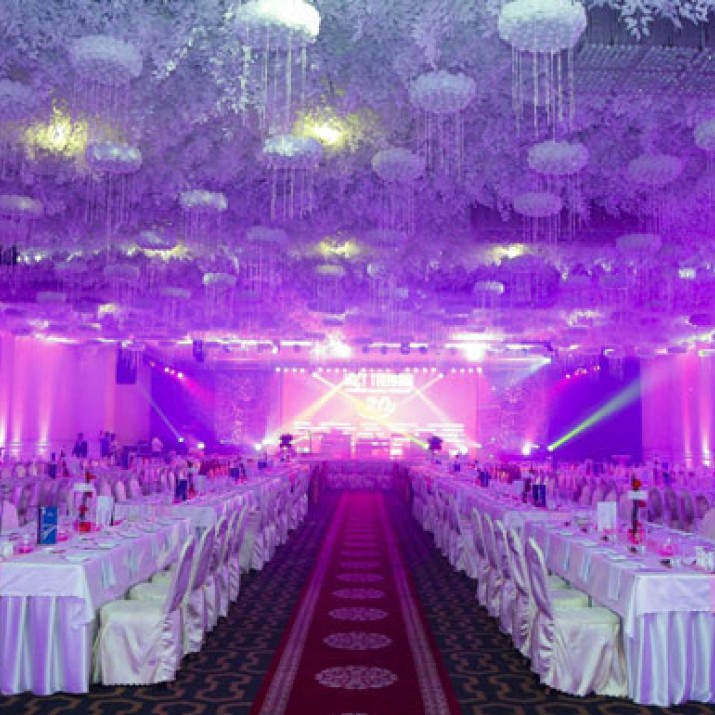 [Mách Bạn] Dịch Vụ Cho Thuê Âm Thanh Ánh Sáng Tphcm Tốt Nhất              