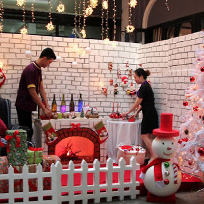 Ý Tưởng Trang Trí Sân Khấu Noel Đẹp - Độc - Lạ               