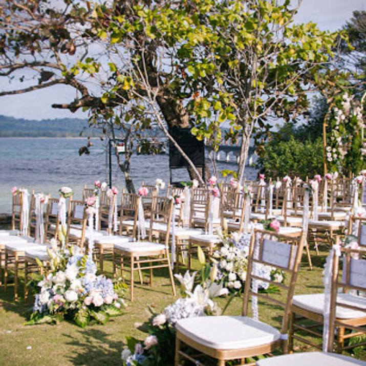 Chi Phí Tổ Chức Tiệc Cưới Ngoài Trời Mắc Hay Rẻ?                