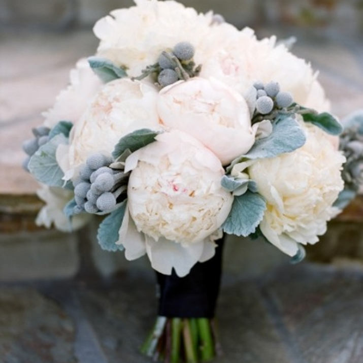 Những Loại Hoa Cưới Cầm Tay Phổ Biến Cho Cô Dâu Ngày Cưới                  