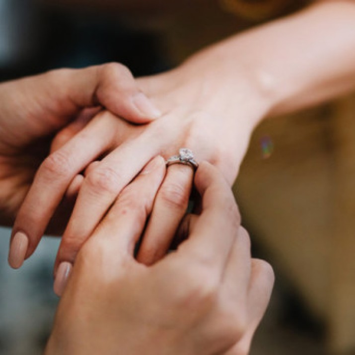 Lên Kế Hoạch Cầu Hôn Hoàn Hảo          