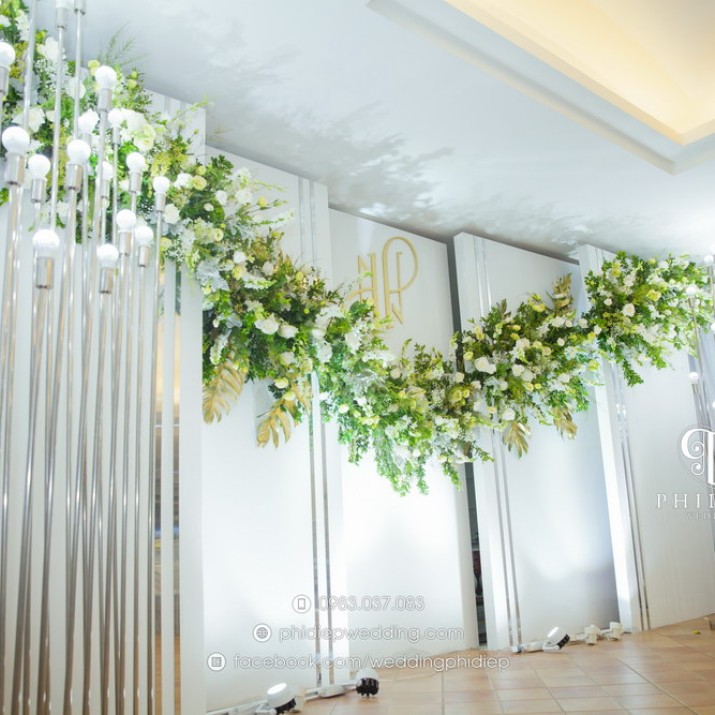 Ý Tưởng Trang Trí Không Gian Tiệc Cưới Tại Nhà Riêng              