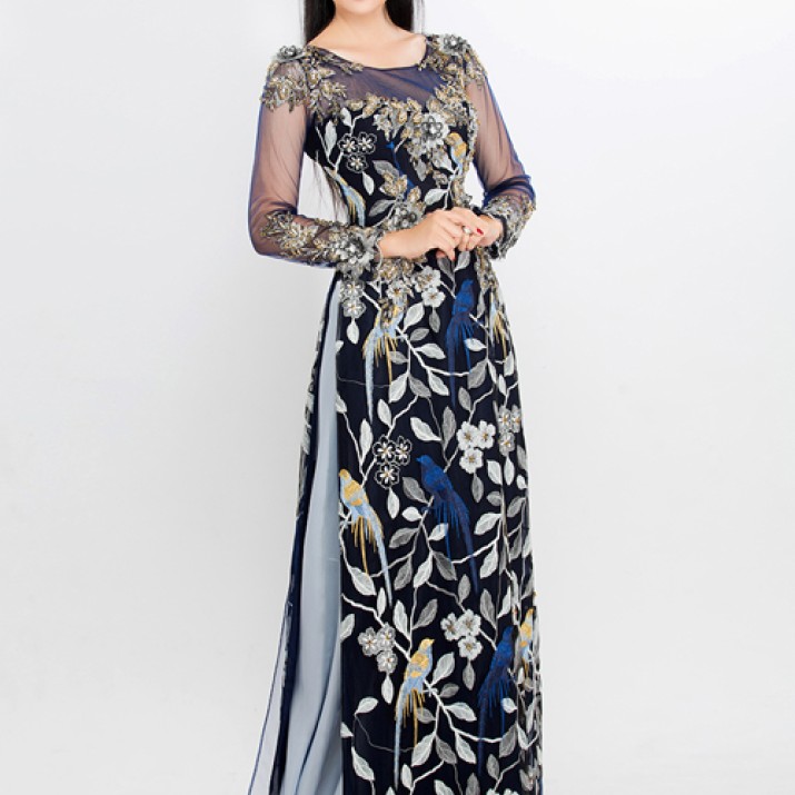 Người Đẹp Trịnh Kim Chi Gợi Ý Các Mẫu Áo Dài Cho Mẹ Uyên Ương                    