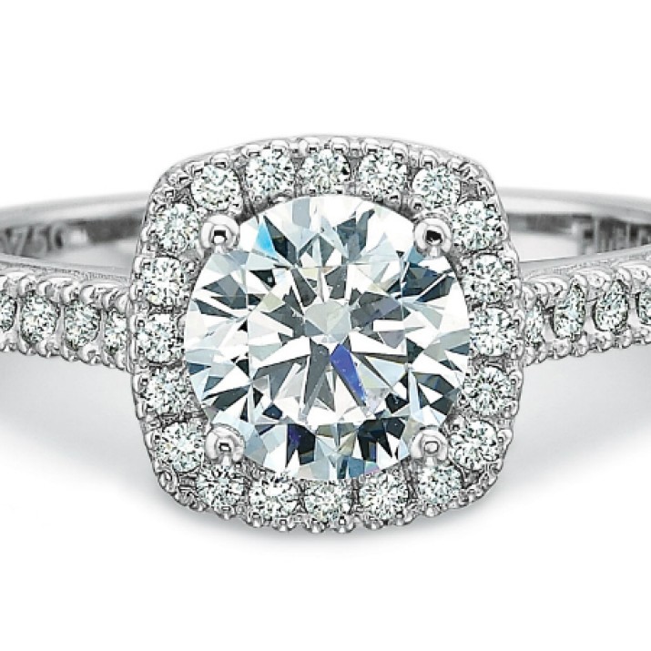 5 Bí Quyết Giúp Bảo Quản Nhẫn Cưới Sáng Bóng              