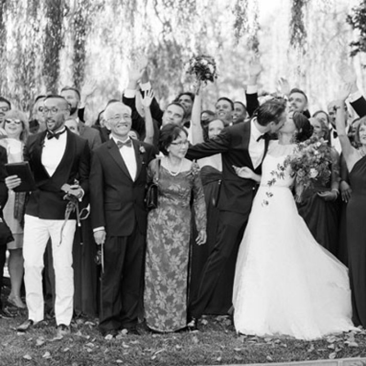 Ngắm Đám Cưới Đẹp Như Cổ Tích Của Cặp Đôi Bác Sĩ Thẩm Mỹ Việt - Mỹ                             