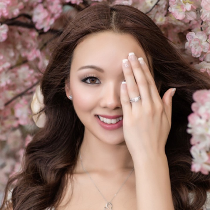 Đám Cưới Ấn Tượng Trên Biển Hội An Của Cặp Đôi Người Anh                       