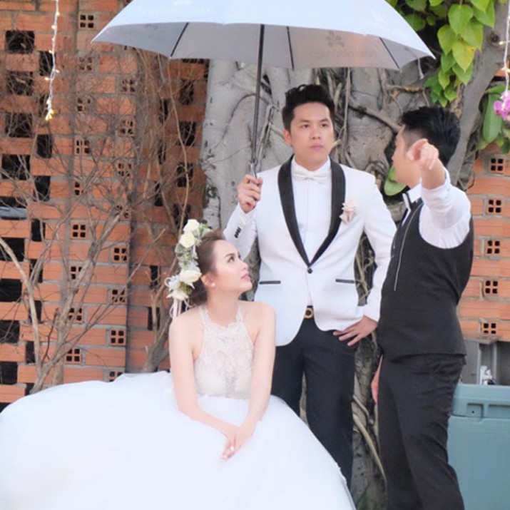 Những Điều Nên Rút Kinh Nghiệm Từ Đám Cưới Của Hoa Hậu Diễm Hương                       