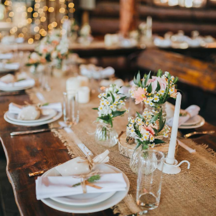 Bí Quyết Giúp Cặp Đôi Tổ Chức Như Phương Tây               