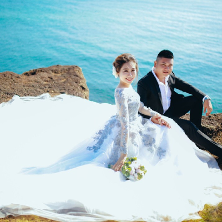 Ảnh Cưới Cực Ngầu Của Cặp Đôi Mê Xe Phân Khối Lớn                    