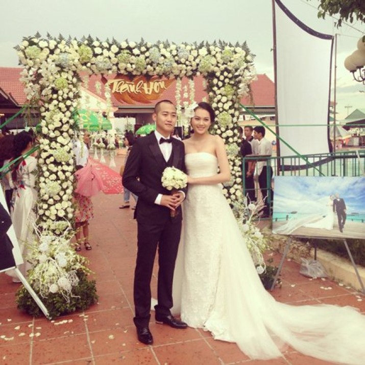 Những Mẫu Váy Cưới Ấn Tượng Của Các Mỹ Nhân Việt                    