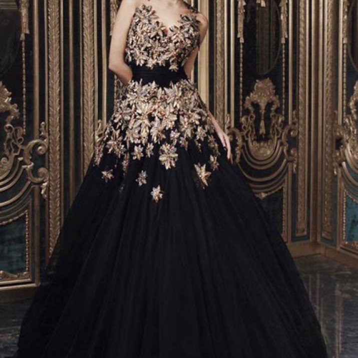 Những Mẫu Váy Cưới Màu Đen Ma Mị Dành Cho Cô Dâu              