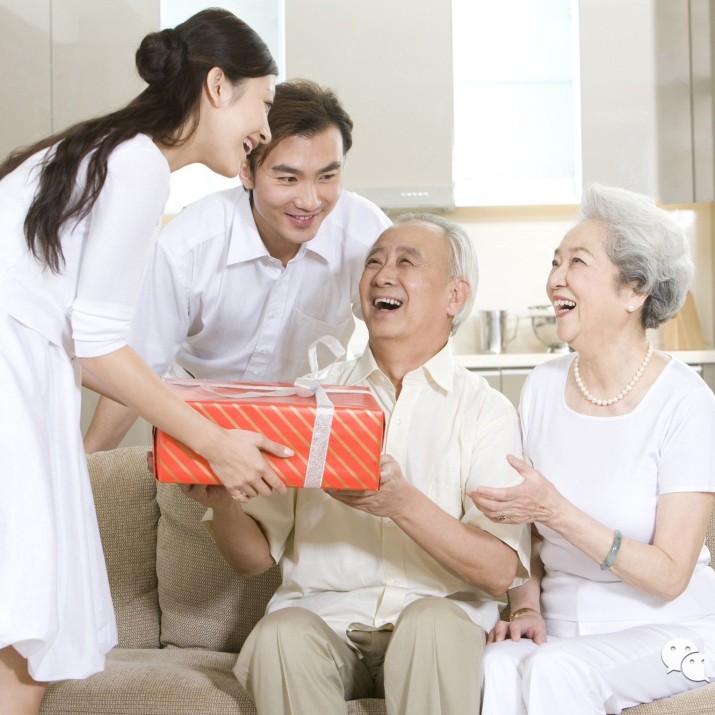 Bí Quyết Ứng Xử Với Mẹ Chồng Khó Tính Cho Nàng Dâu Mới                  