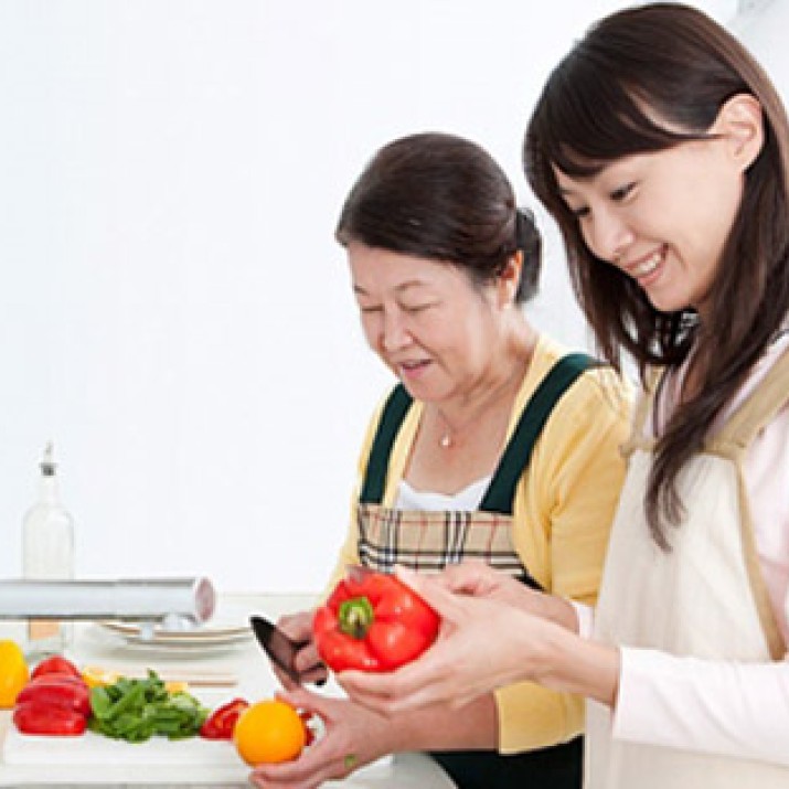 Bí Quyết Chinh Phục Mẹ Chồng Khó Tính Cho Nàng Dâu Mới              