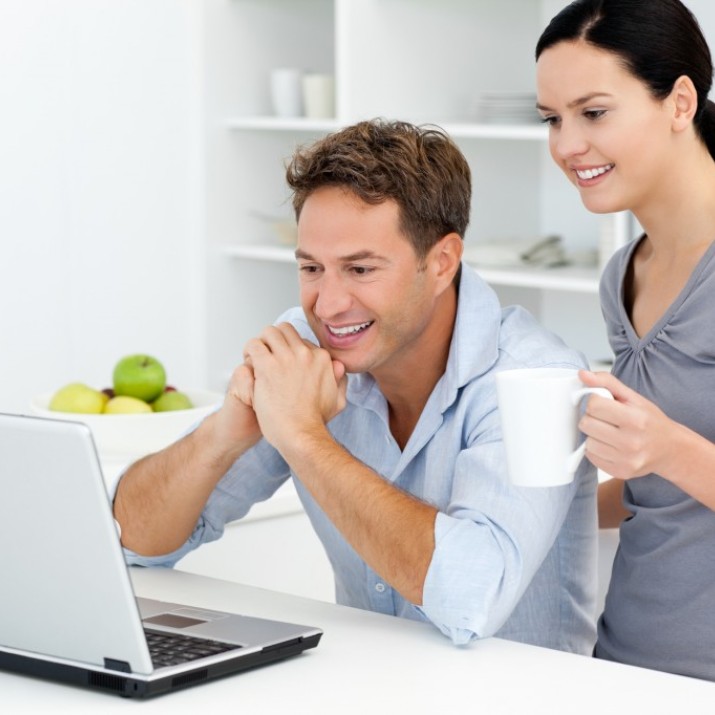 Người Nào Sẽ Lên Kế Hoạch Tổ Chức Cho Đám Cưới Trong Ngày Trọng Đại?                         