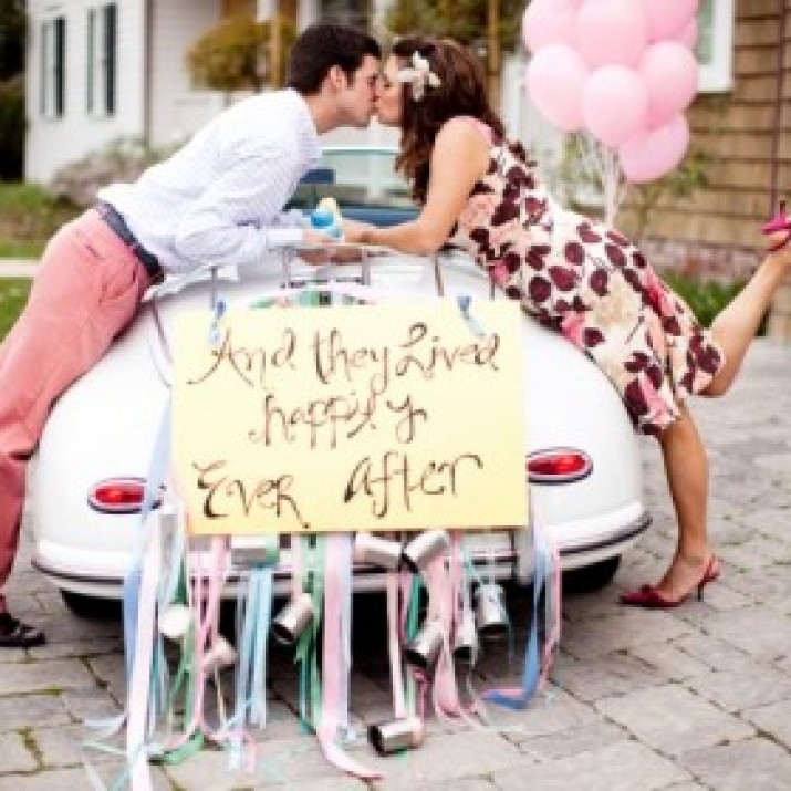 Lựa Chọn Xe Hoa Hoàn Hảo Cho Dám Cưới          