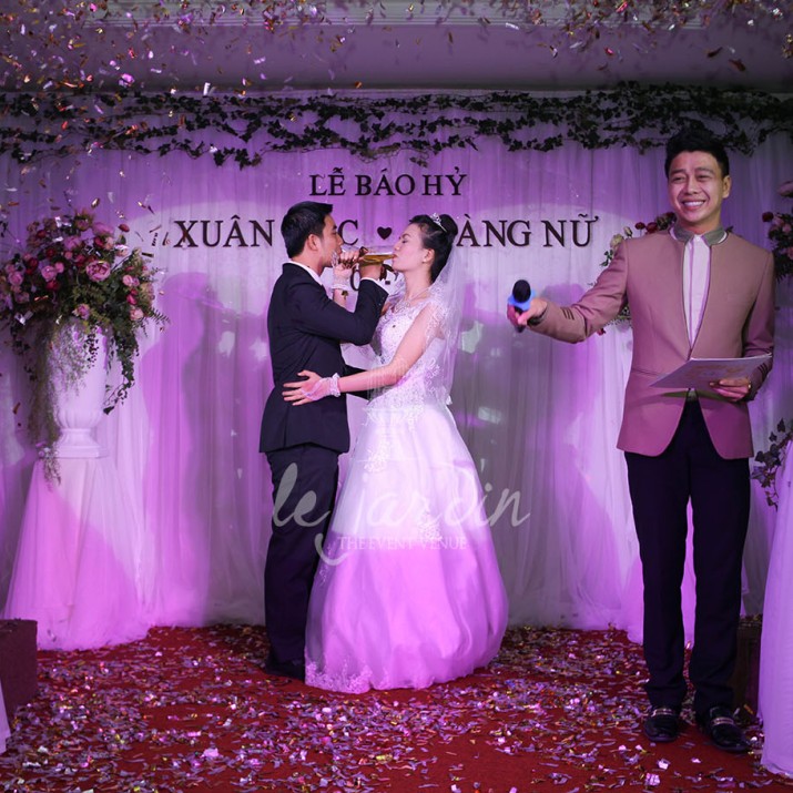 4 Điểm Dễ Bị Khách Mời Phàn Nàn Nhất Cô Dâu Chú Rể Nên Tránh                    