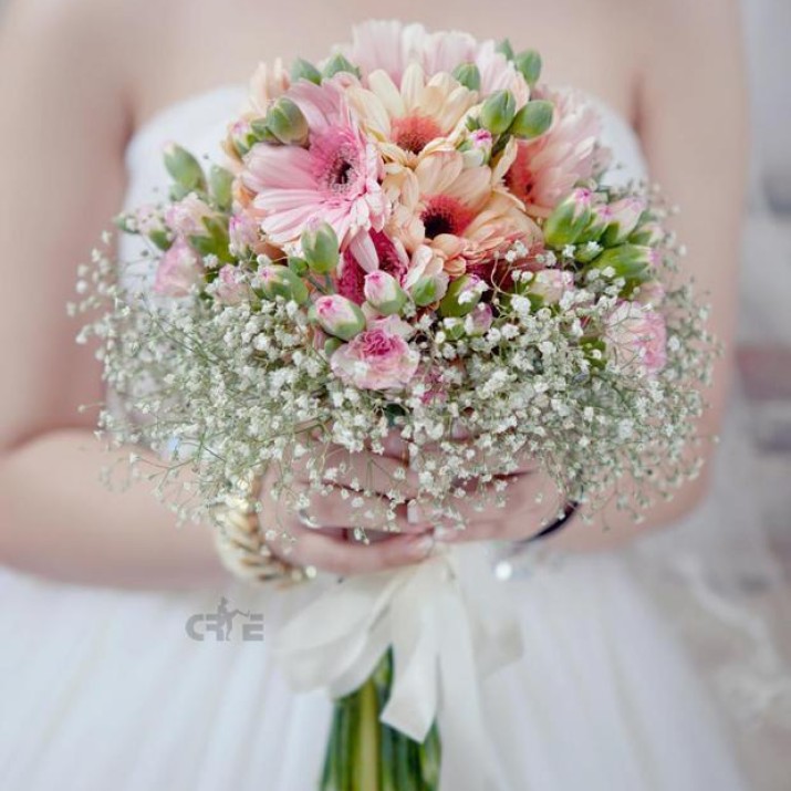 Xu Hướng Chọn Hoa Cưới Cầm Tay Cho Cô Dâu Đẹp Lung Linh              