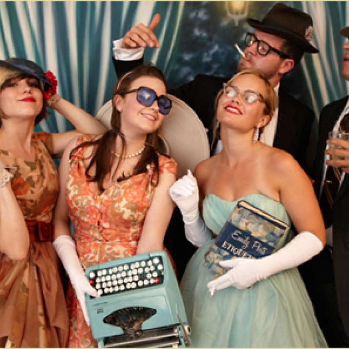 Mùa Lạnh Với Tiệc Cưới Vintage         