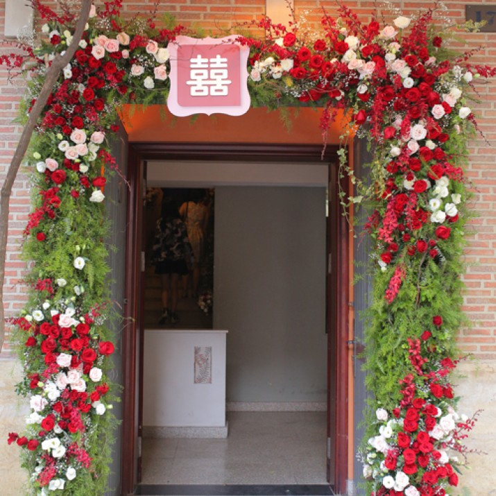 Lễ Ăn Hỏi Được Trang Hoàng Cầu Kỳ Như Tiệc Trà Chiều Anh Quốc                     