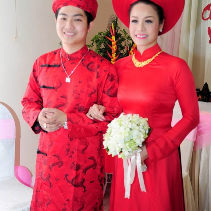 Bí Quyết Lựa Chọn Trang Phục Hoàn Hảo Dành Cho Chú Rể Trong Ngày Cưới                   