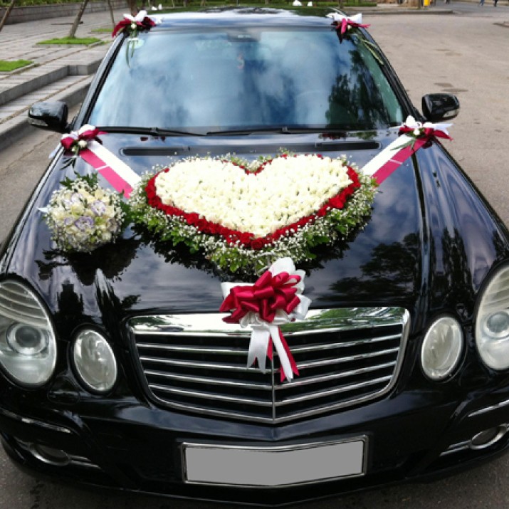 Tổng Hợp 5 Bước Để Chọn Được Xe Cưới Ưng Ý                    