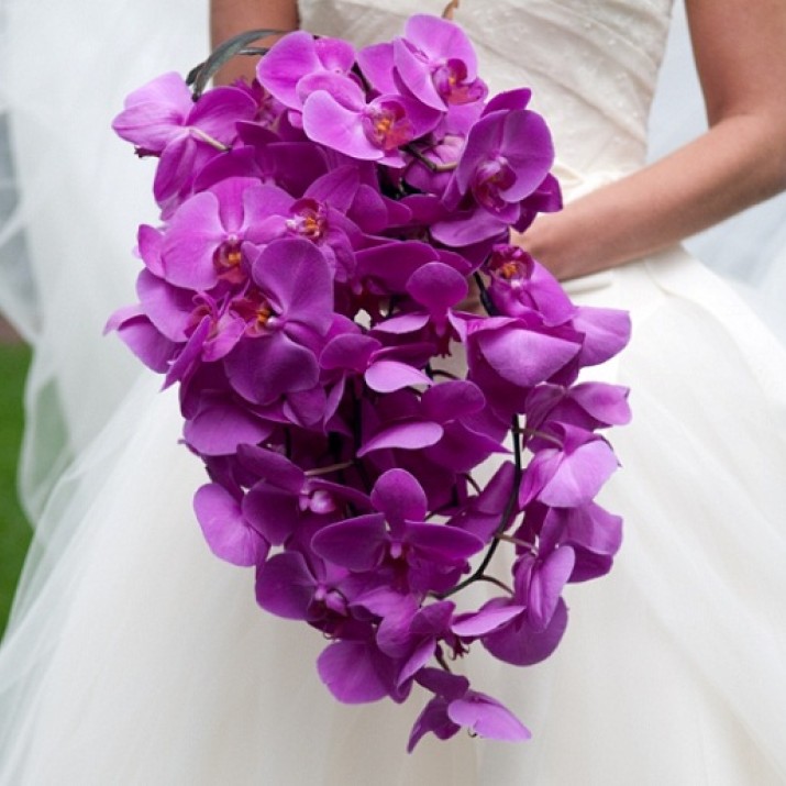 Sang Trọng Với Hoa Cưới Cầm Tay Bằng Hoa Lan          
