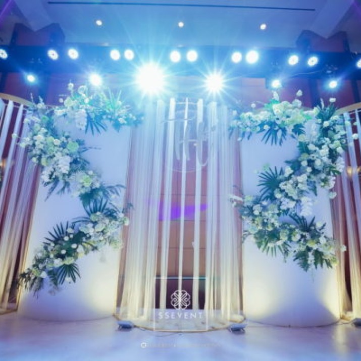 Cân Nhắc Lựa Chọn Màu Sắc Trang Trí Trong Đám Cưới               