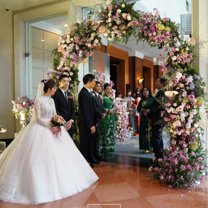 Tìm Hiểu Dịch Vụ Cho Thuê Cổng Hoa Cưới Của Phi Điệp Wedding                 
