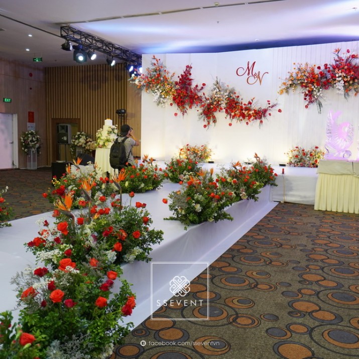 [Giới Thiệu] Một Số Đơn Vị Trang Trí Tiệc Cưới Đẹp Tphcm                    