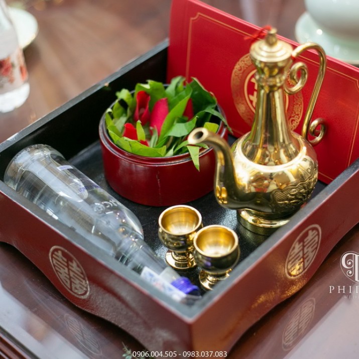 Ý Nghĩa Lễ Dạm Ngõ Trong Đám Cưới Việt Nam             