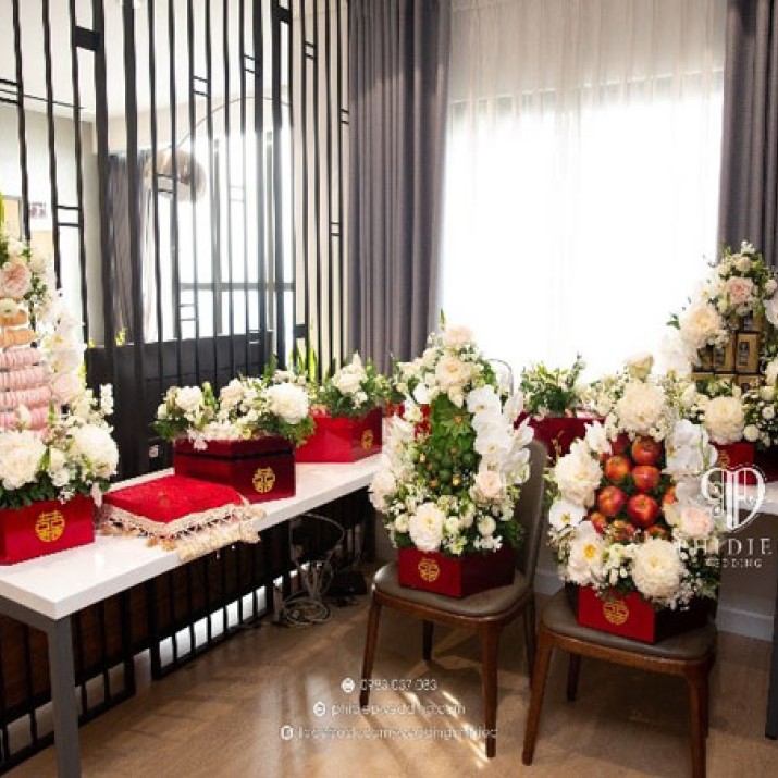 Ý Nghĩa Mâm/Tráp Ăn Hỏi: So Sánh Tráp Ăn Hỏi Hiện Đại Và Truyền Thống                     