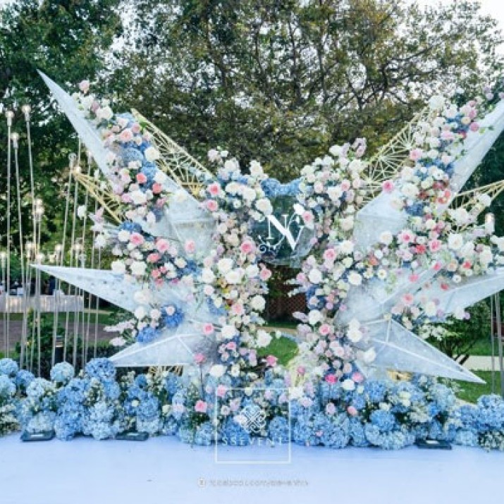 Dịch Vụ Tổ Chức Lễ Cưới Ngoài Trời               