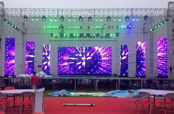 cho thuê thiết bị sự kiện tphcm