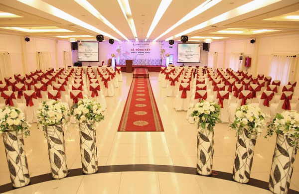 tổ chức hội thảo