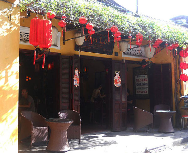 Trang trí Tết Nguyên Đán