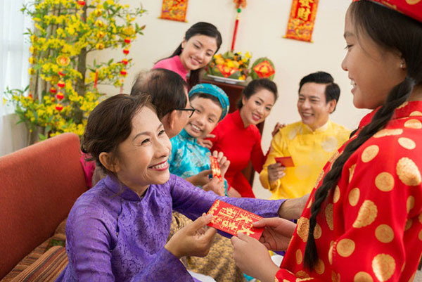 Trang trí Tết Nguyên Đán