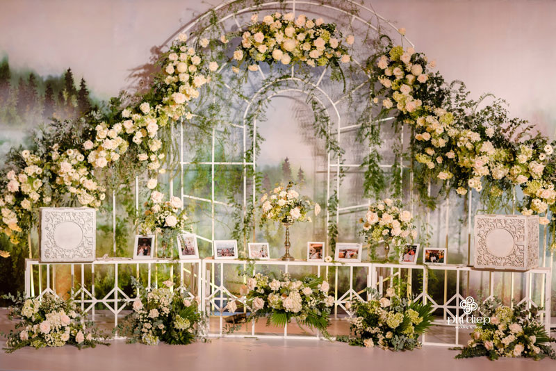 Wedding Planner | Wedding Decorator - Một người làm dịch vụ cưới hỏi trọn gói theo khái niệm truyền thống ai quan trọng, ai hơn ai?