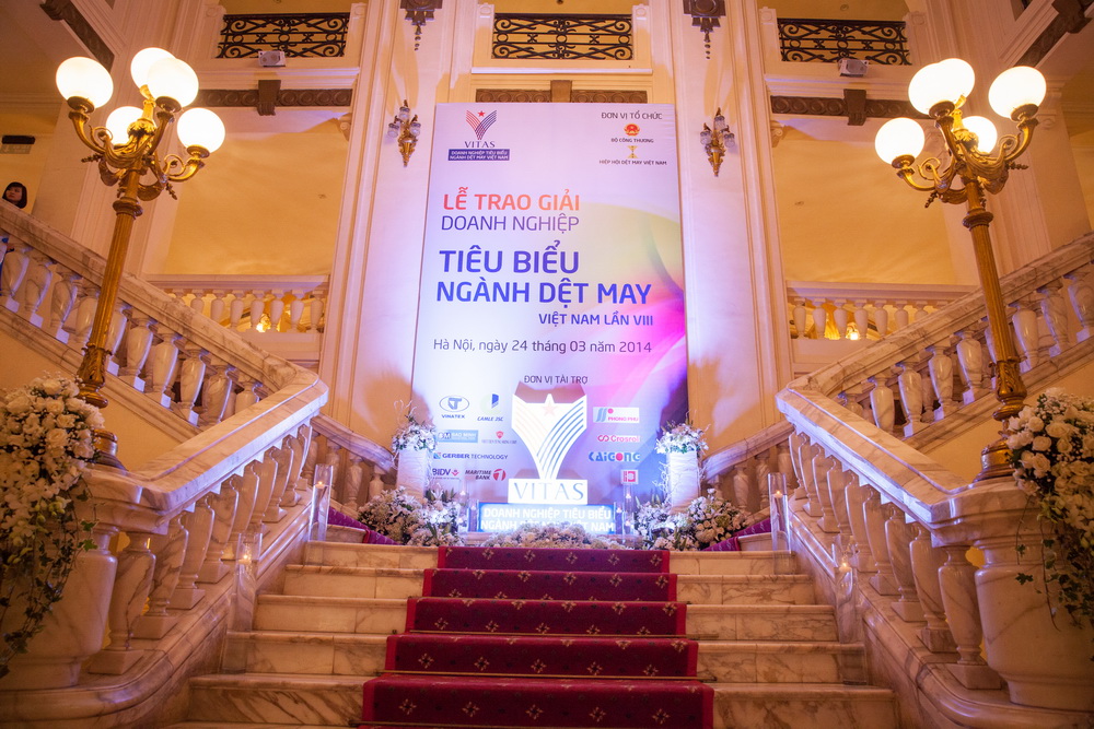 Trang trí hoa tươi sự kiện Vitas