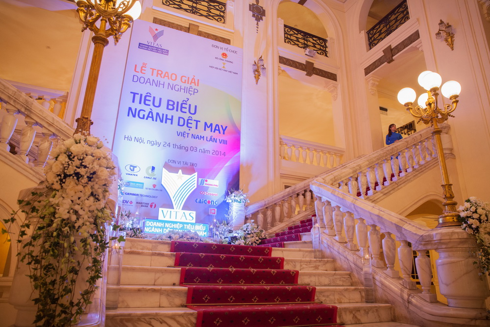 Trang trí hoa tươi sự kiện Vitas