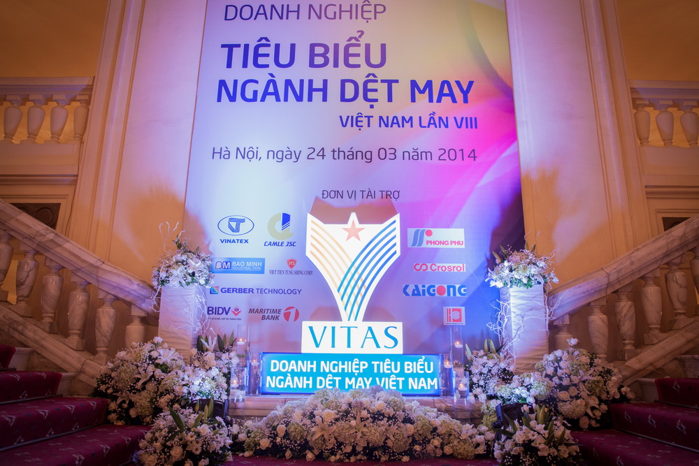 Trang trí hoa tươi sự kiện Vitas