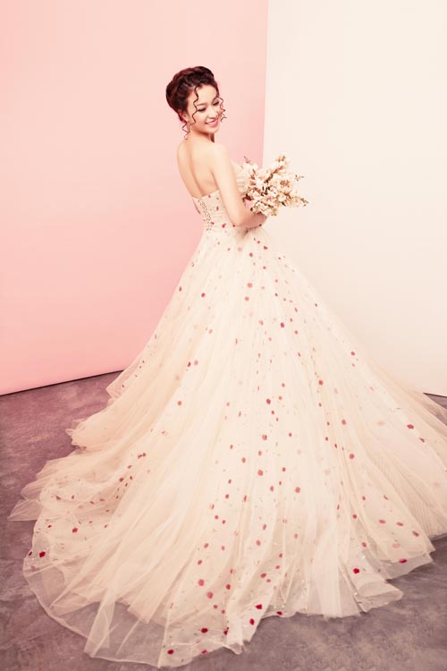 truong-tung-lan-long-lay-voi-phong-cach-cong-chua-2