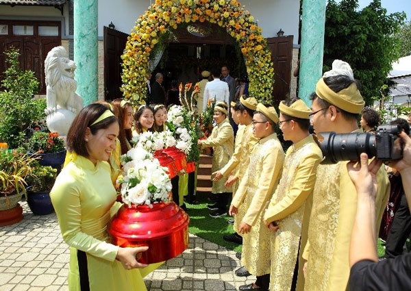 thủ tục lễ ăn hỏi miền bắc