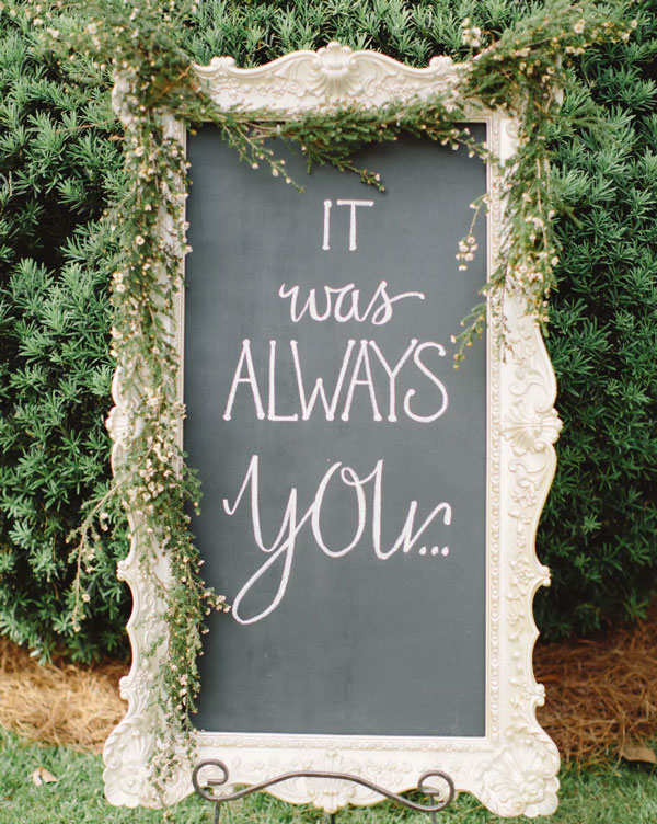 Phụ kiện trang trí tiệc cưới cơ bản